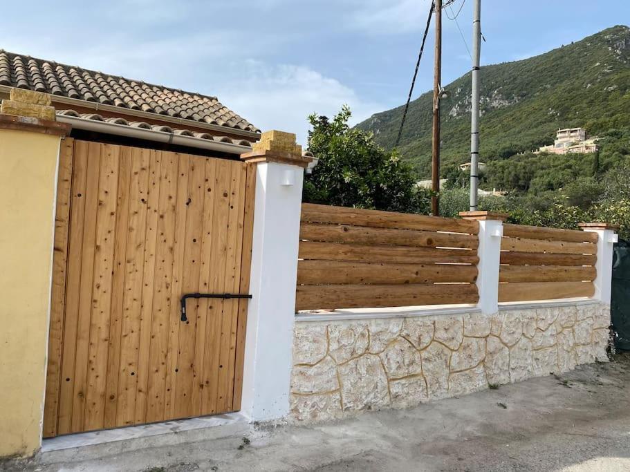 Casa Piccolino Villa Paramonas  Eksteriør bilde
